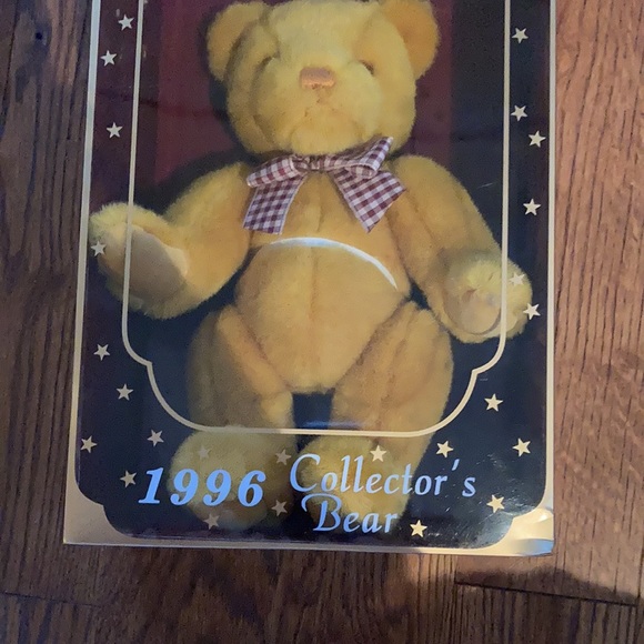 Gund 1996 Collector’s Bear new - Picture 9 of 9